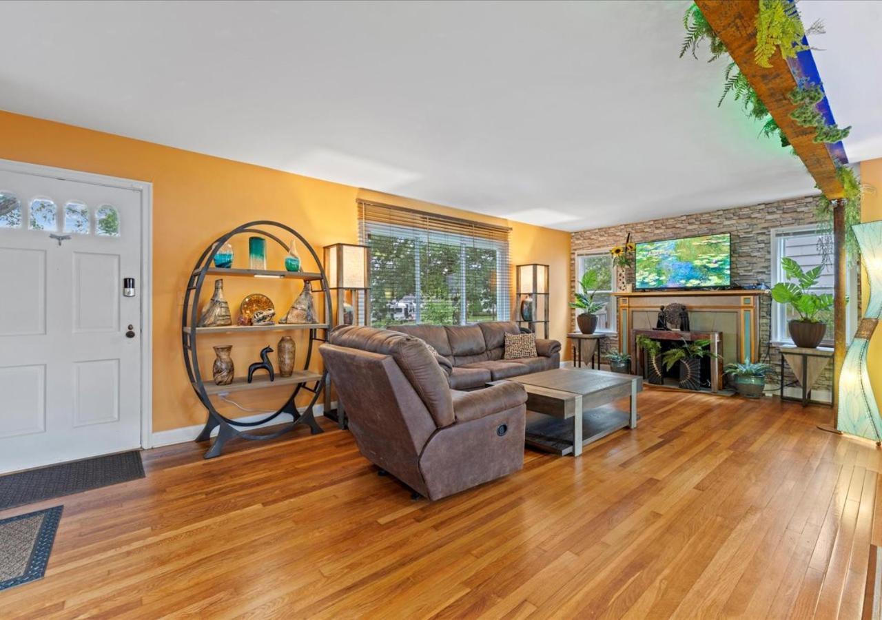 Charming 3 Bedroom House In A Quiet Neighborhood Columbus Extérieur photo
